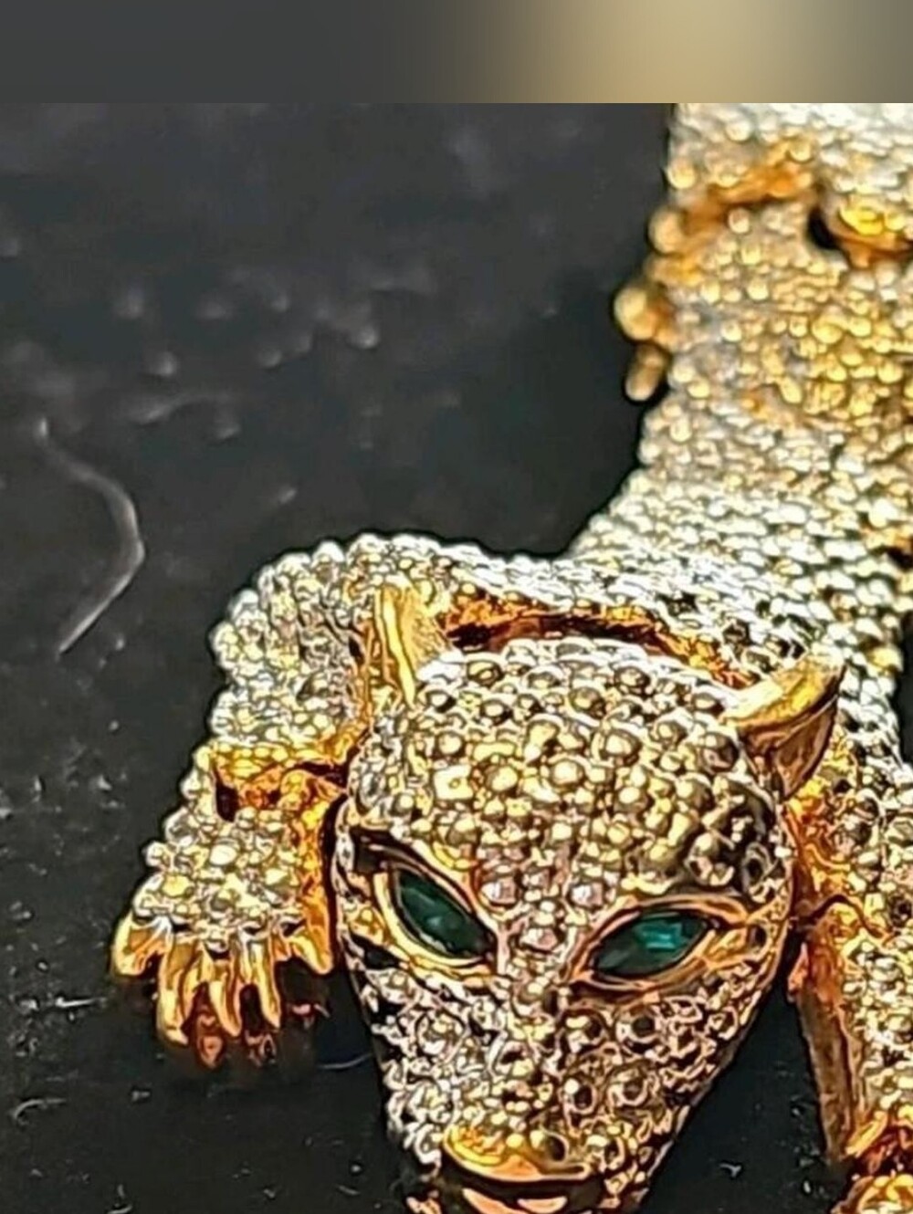 Vtg 1980s Articulated Rhinestone Panther Shoulder Brooch Pin Green Eyes